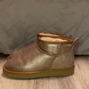 BearPaw Sparkling Gold Ankle Boots